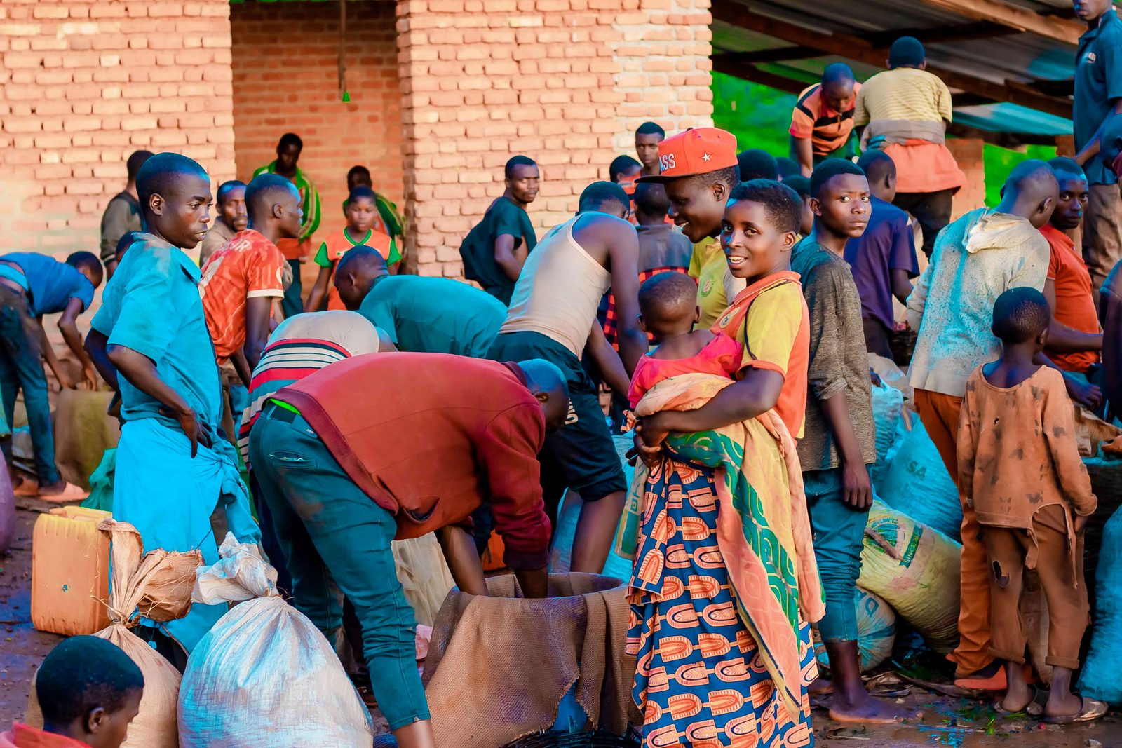 Member-farmers delivering their cherries to the cooperative